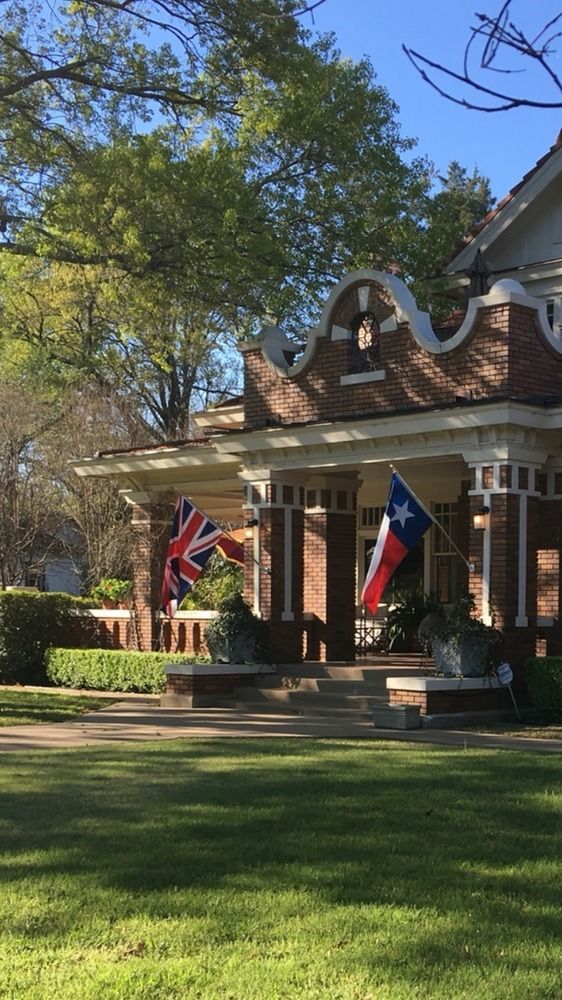 The English Merchant'S Inn Waxahachie Zewnętrze zdjęcie